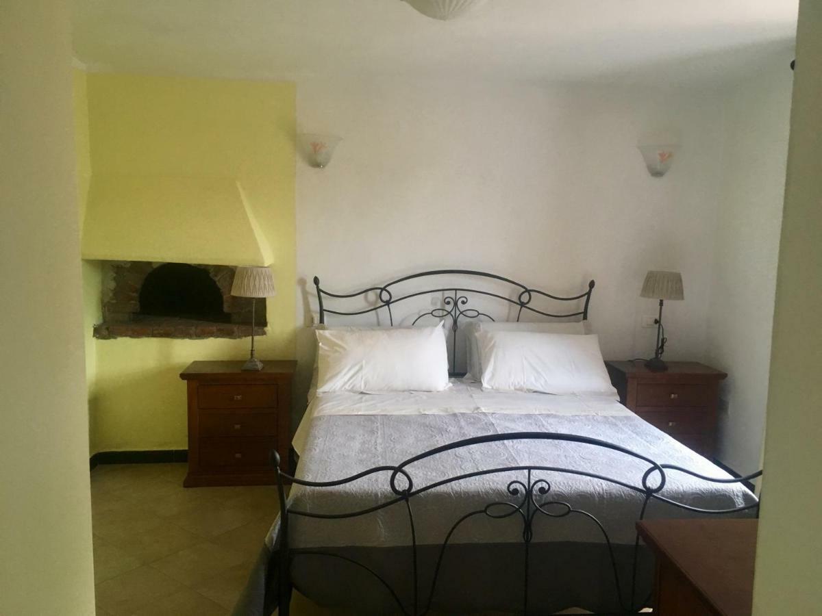 Agriturismo La Ferriera Пиньоне Екстериор снимка