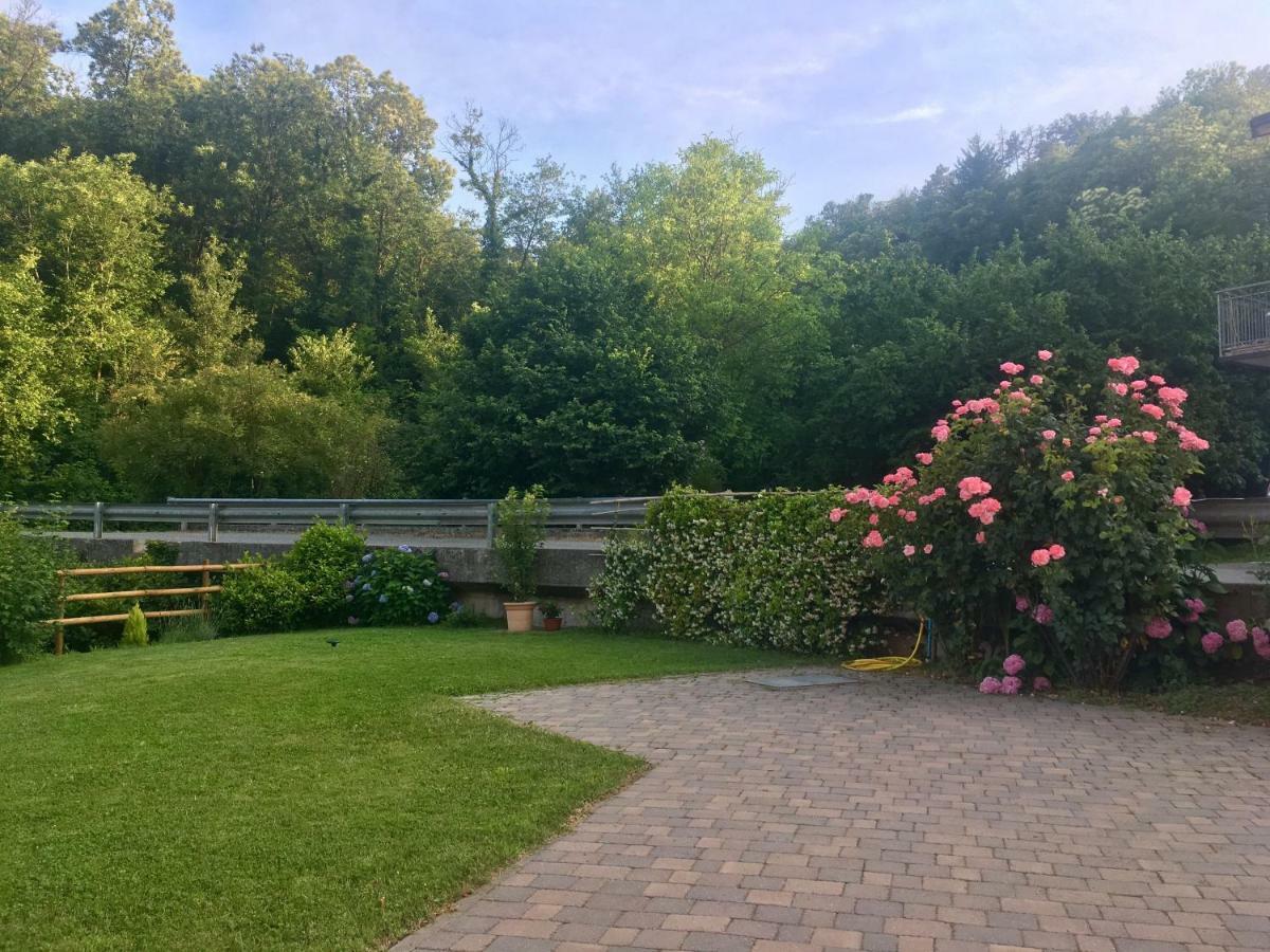 Agriturismo La Ferriera Пиньоне Екстериор снимка